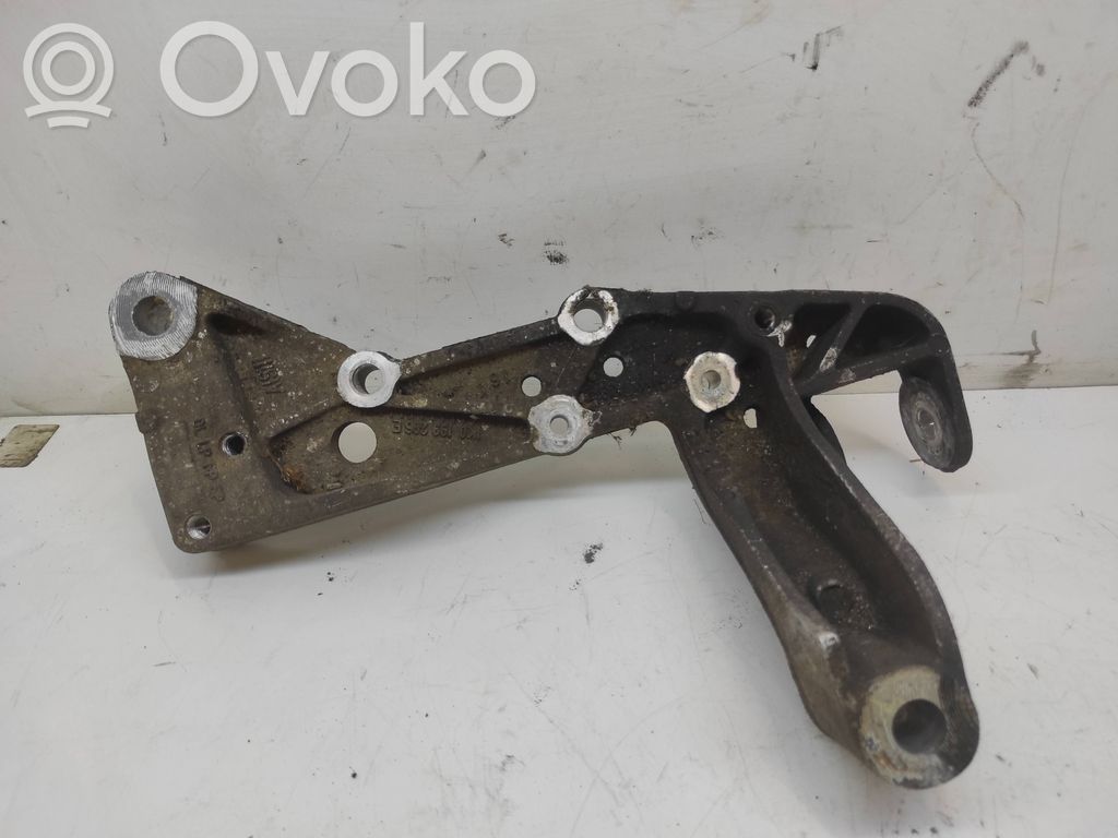 Volkswagen Golf V Halterung Lager Motor 