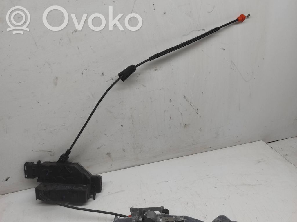 Citroen C4 I Picasso Aizmugurē slēdzene 