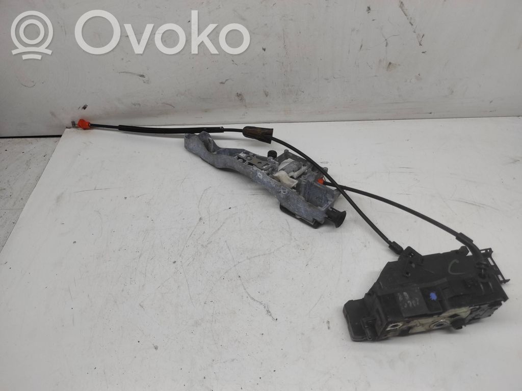 Citroen C4 I Picasso Aizmugurē slēdzene 