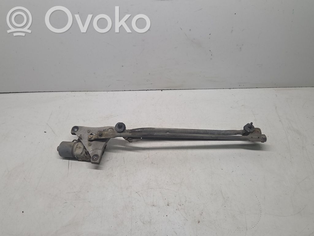 Volvo V50 Etupyyhkimen vivusto ja moottori 