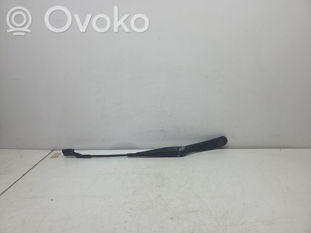 Volvo V50 Wischerarm vorne 