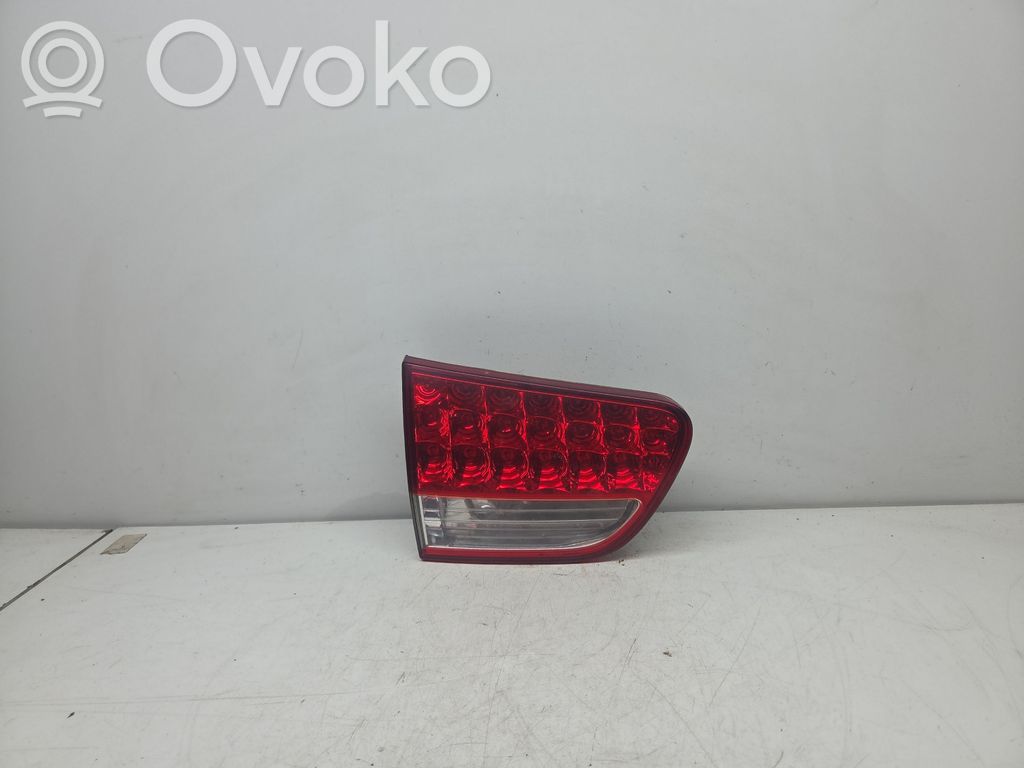 Citroen C-Crosser Tailgate rear/tail lights 