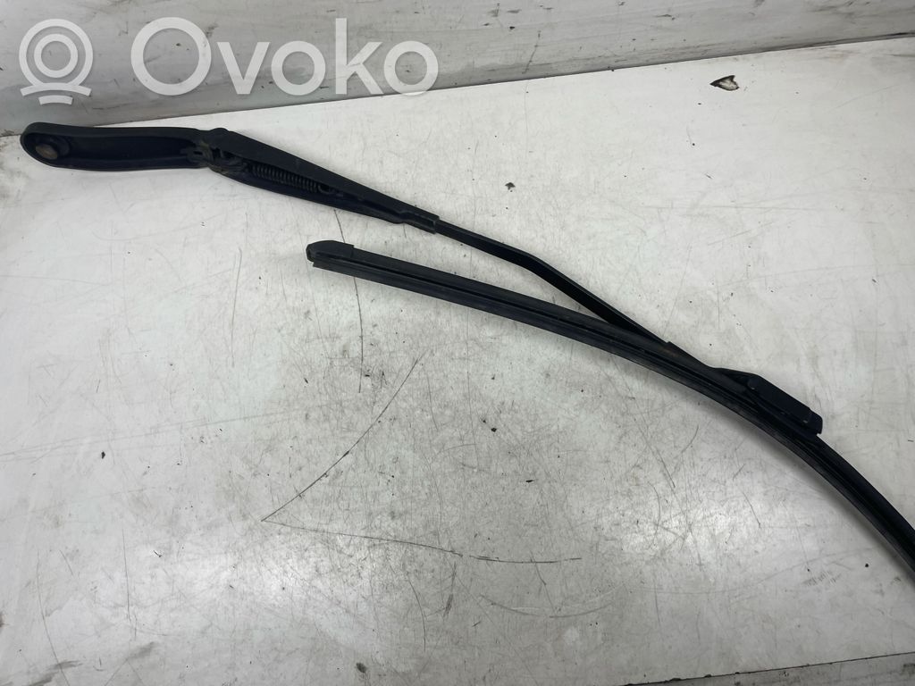 Volvo V70 Wischerarm vorne 