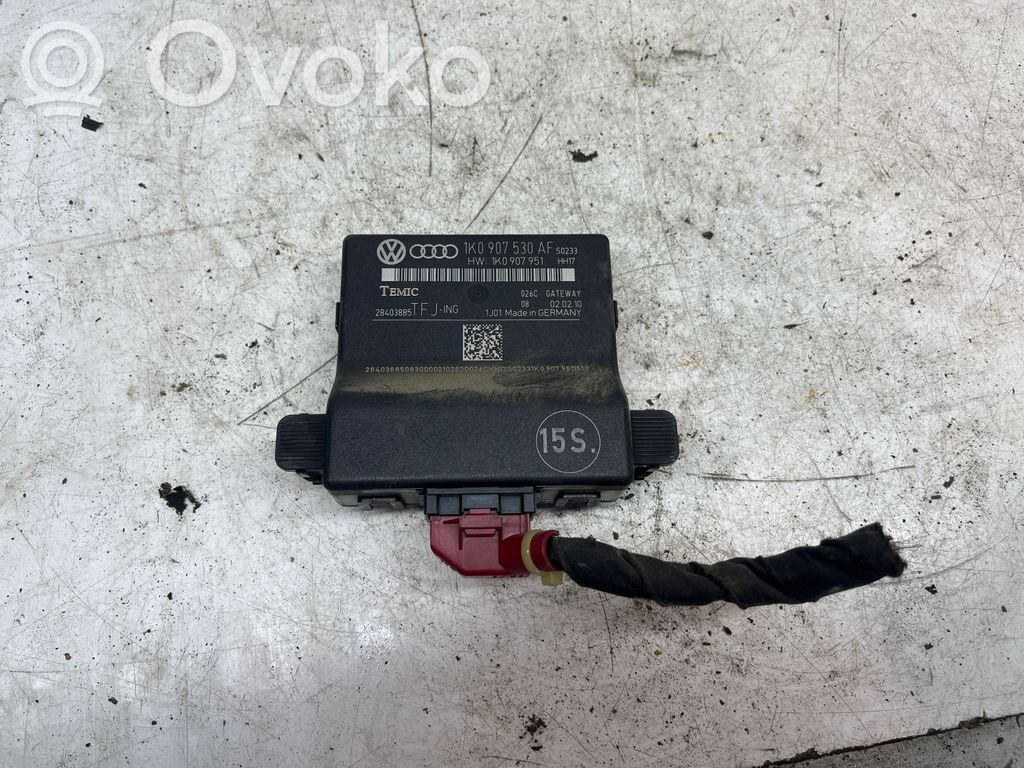 Volkswagen Golf VI Gateway control module 