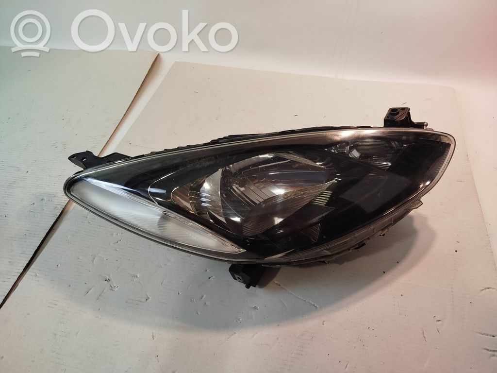 Mazda 2 Priekšējais lukturis 