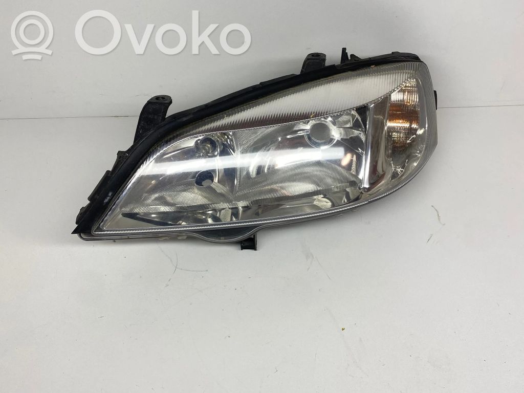 Opel Astra G Lampa przednia 