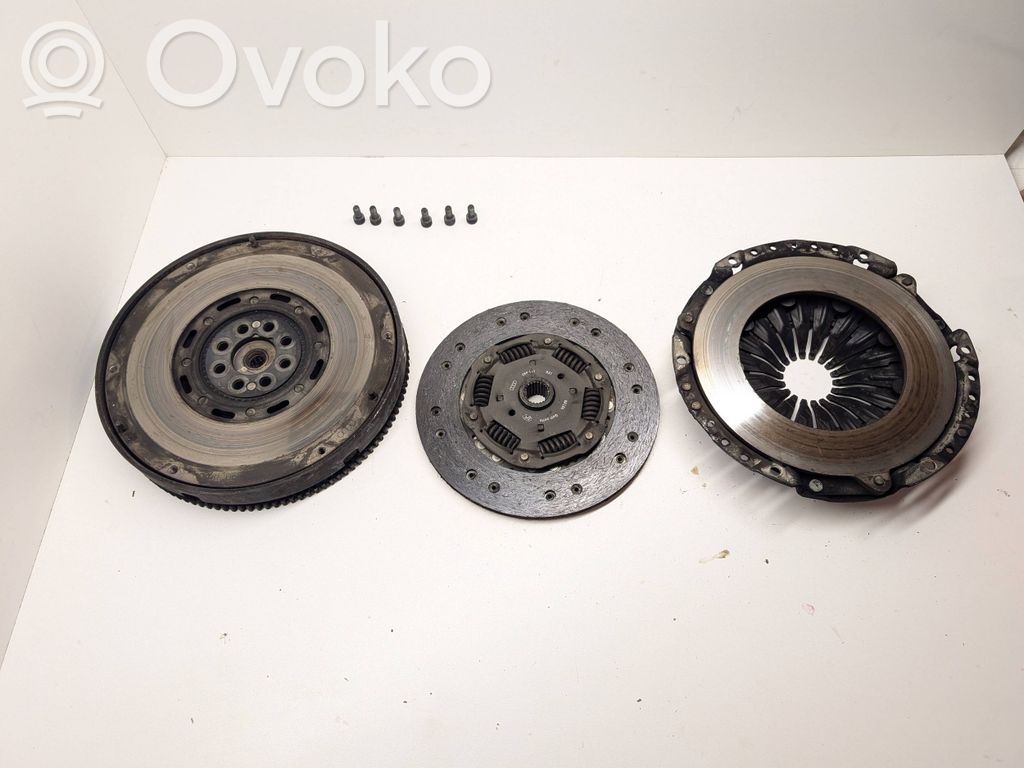 Audi A6 S6 C5 4B Sankabos komplektas 