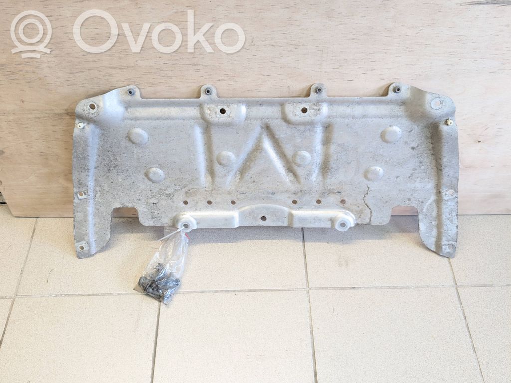 BMW 5 G30 G31 G38 Osłona dolna silnika 
