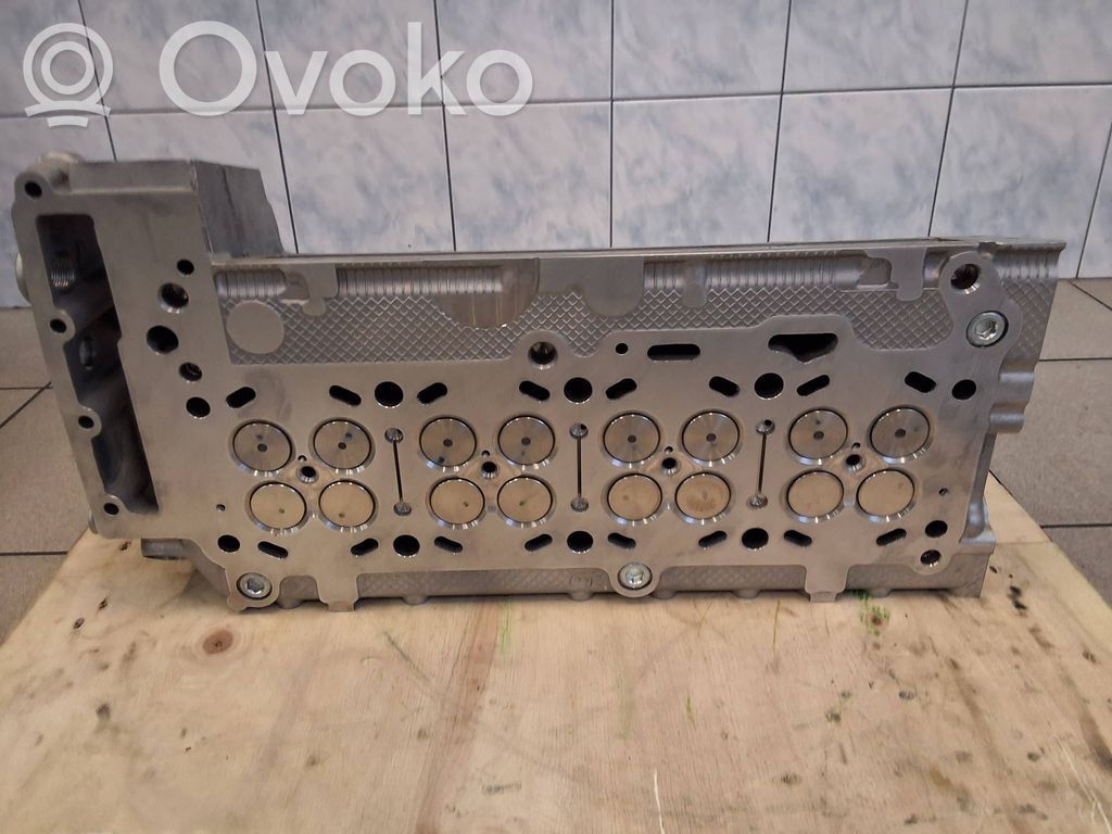 Engine head   42576090,42576091