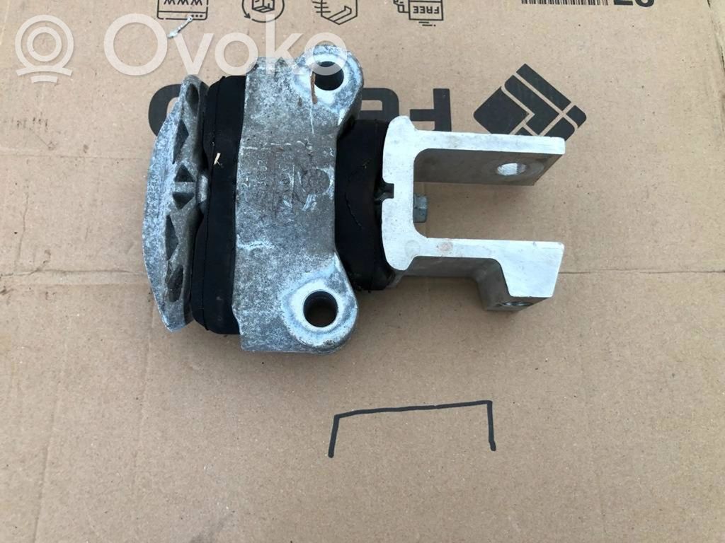 Ford Kuga III Engine mount vacuum valve 