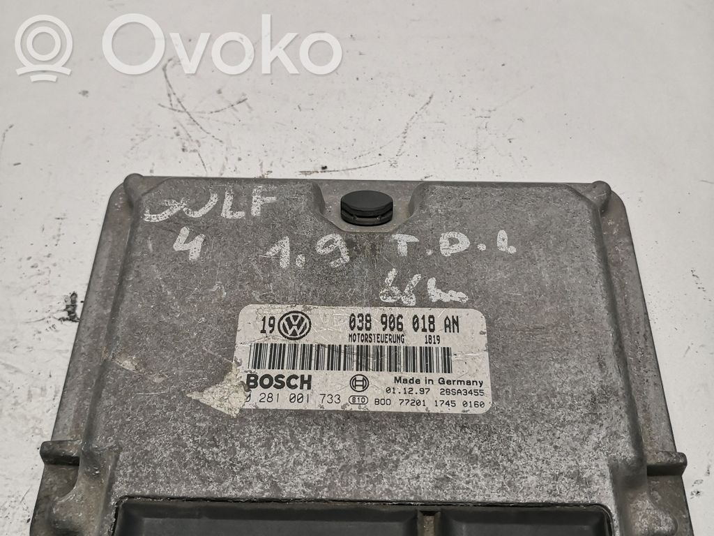 Volkswagen Golf IV Engine control unit/module 