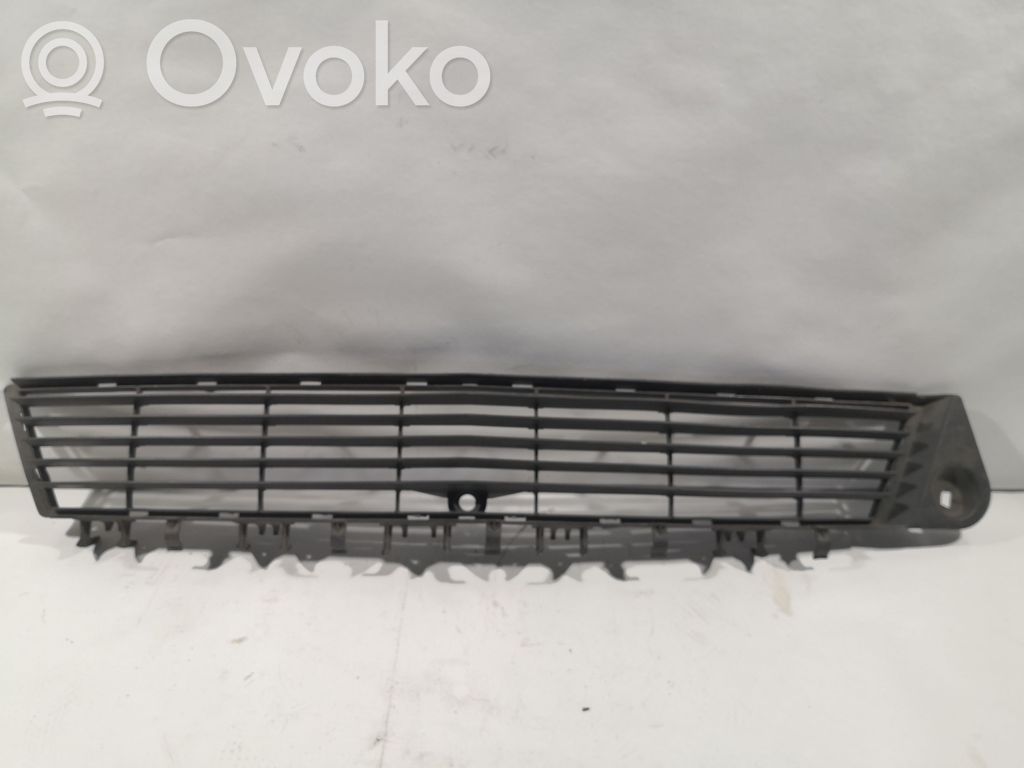 Opel Vectra C Kratka dolna zderzaka przedniego 