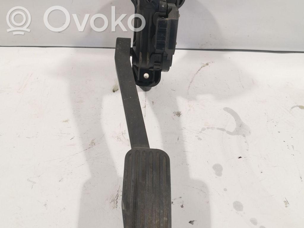 Volvo V70 Pedal del acelerador 