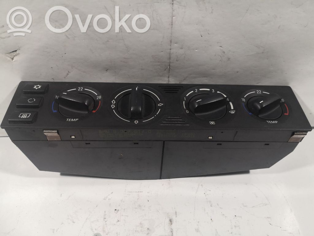 BMW 7 E38 Climate control unit 