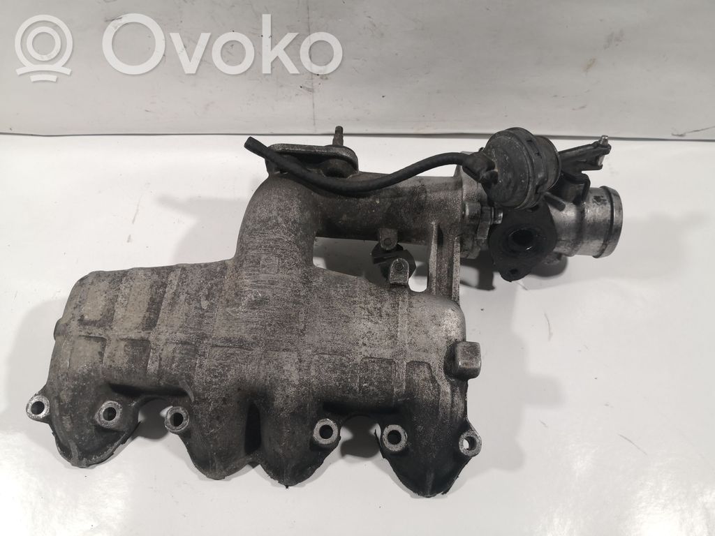 Volkswagen Golf IV Intake manifold 