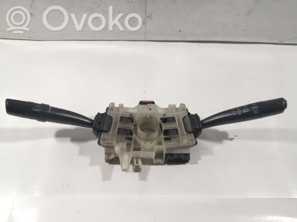 Subaru Forester SF Interruptor/palanca de limpiador de luz de giro 