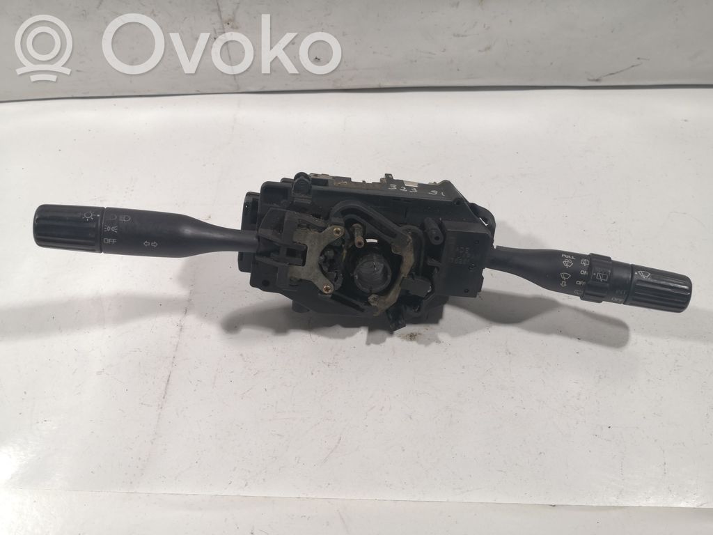 Mazda 323 Manetka / Przełącznik kierunkowskazów wycieraczek 