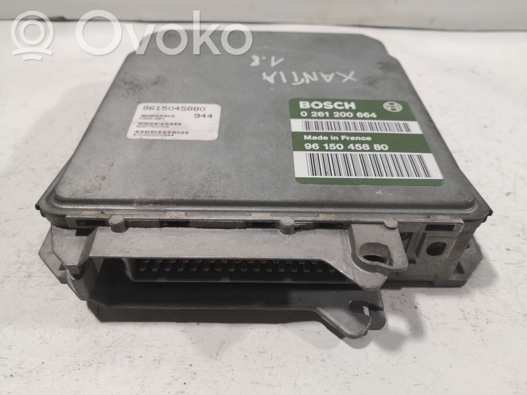 Engine control unit/module   0261200664,9615045880