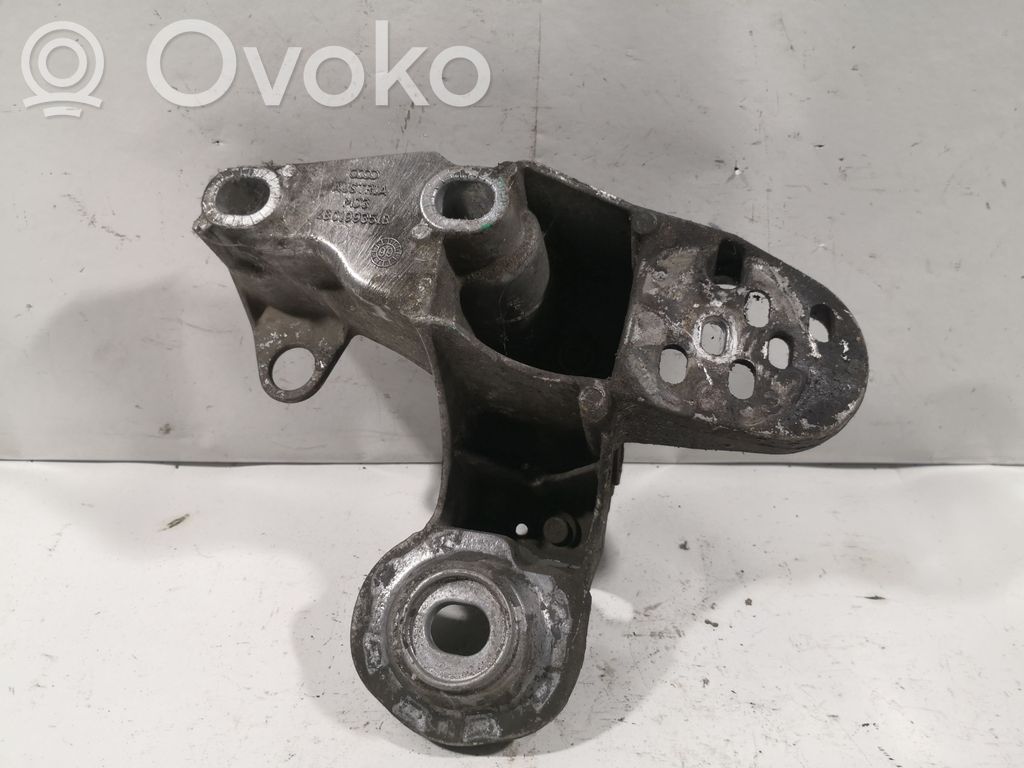 Volkswagen PASSAT B5 Engine mounting bracket 