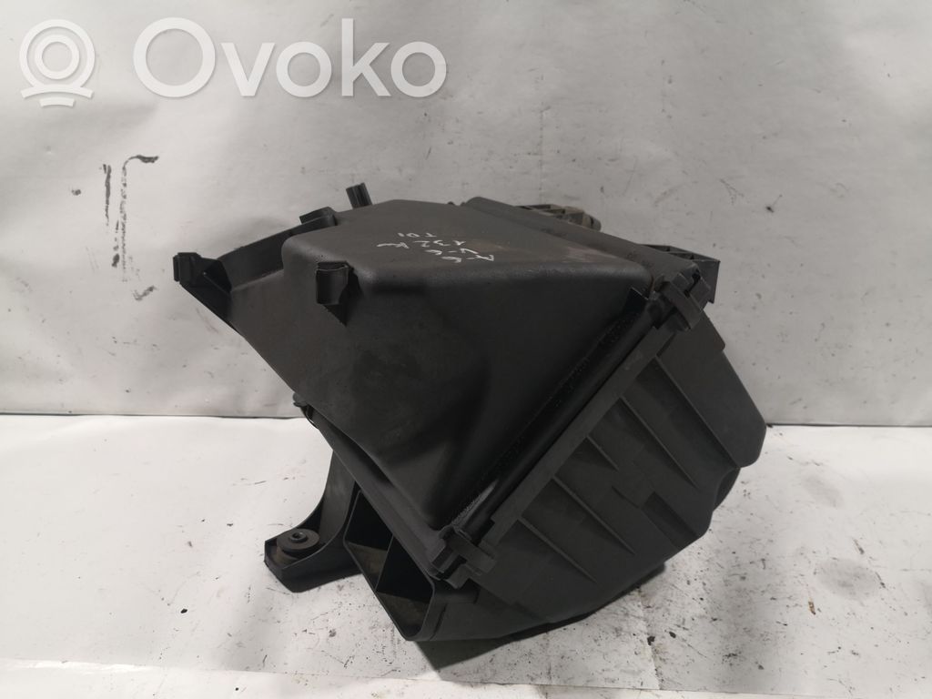 Audi A6 S6 C5 4B Air filter box 