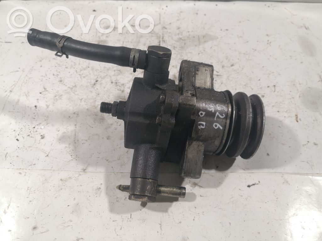 Mazda 626 Power steering pump 