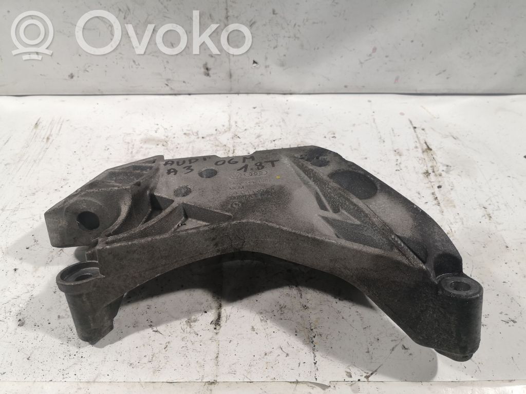 Audi A3 S3 8P Engine mounting bracket 