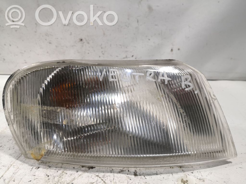 Opel Vectra B Front indicator light 