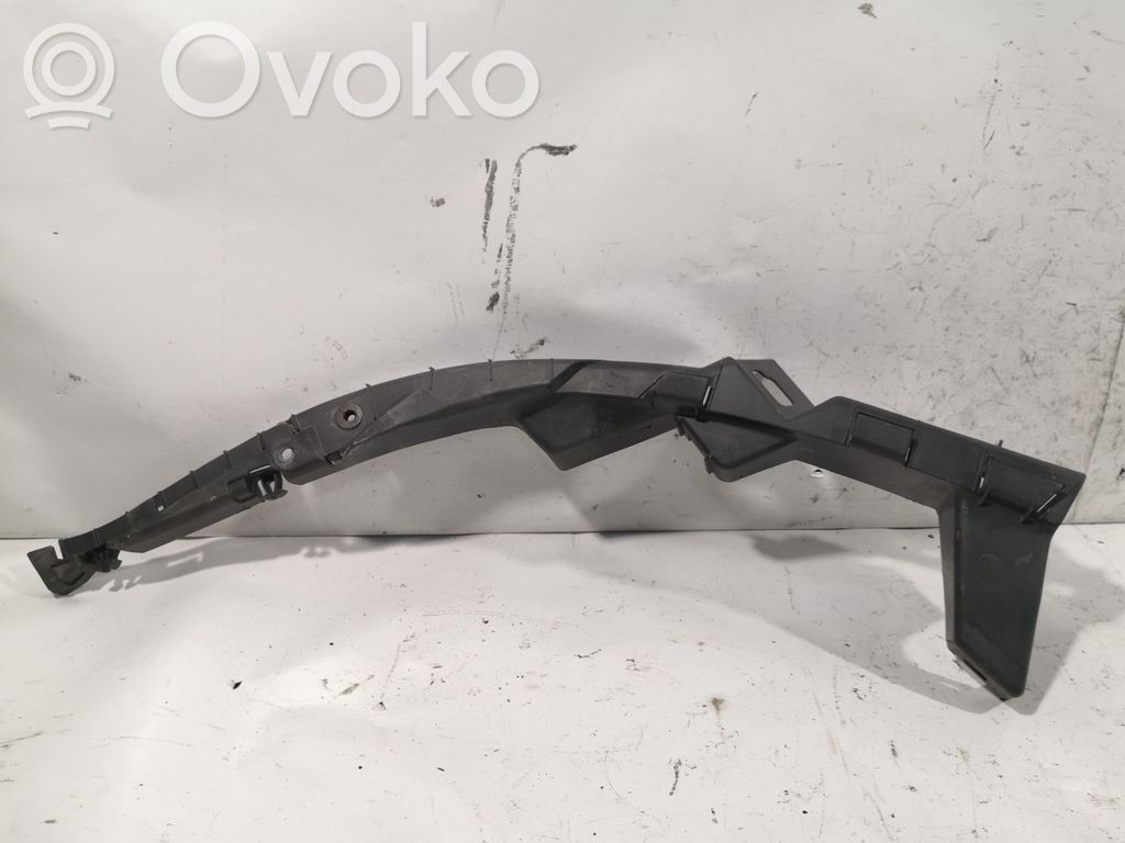 Volkswagen PASSAT B5 Front bumper mounting bracket 