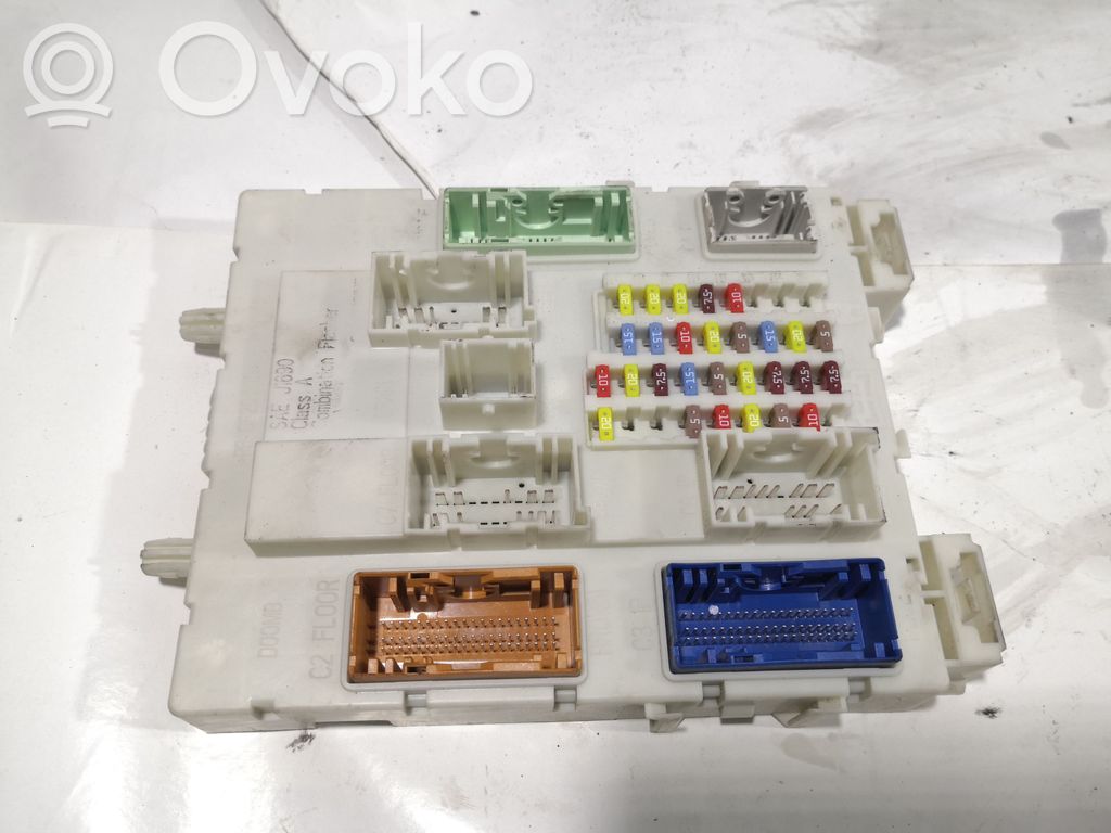 Ford C-MAX II Fuse module 