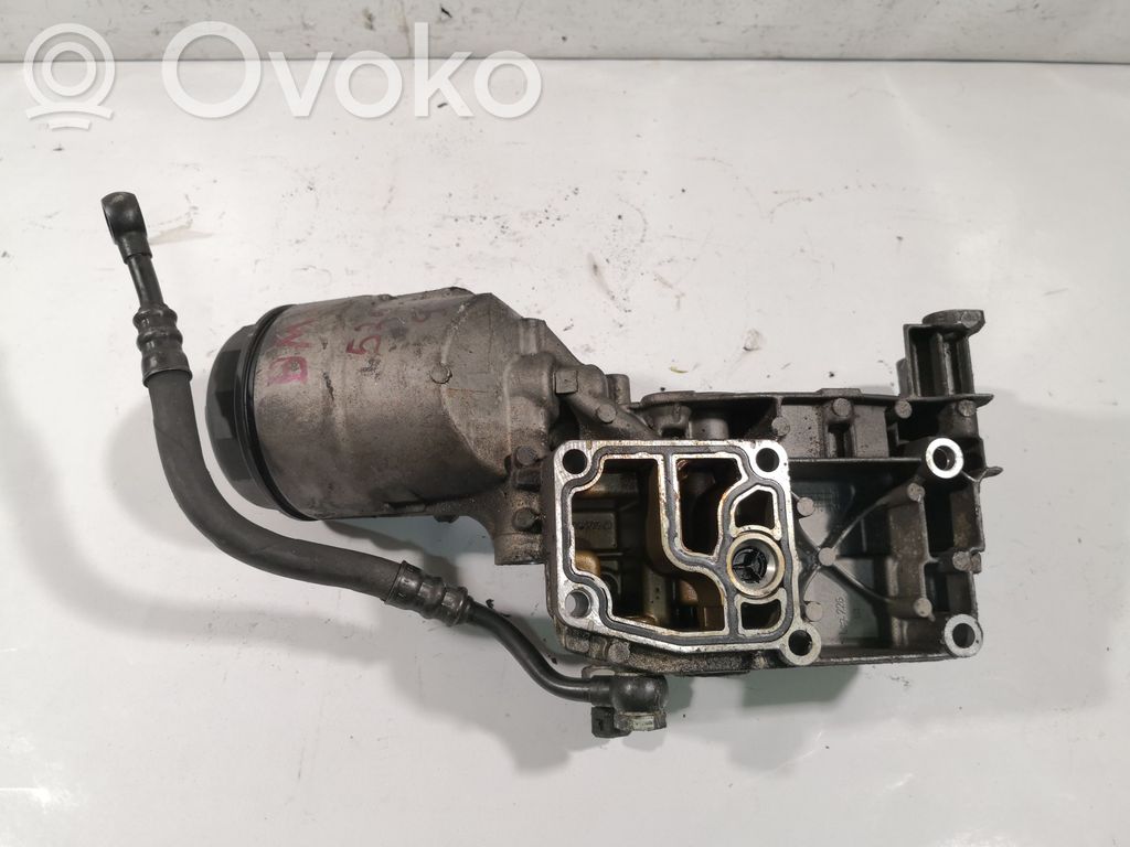BMW 5 E39 Oil filter mounting bracket 