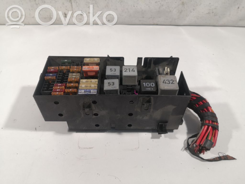 Volkswagen Phaeton Fuse module 