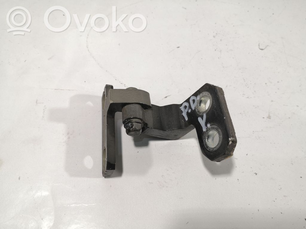 Volkswagen Phaeton Front door upper hinge 
