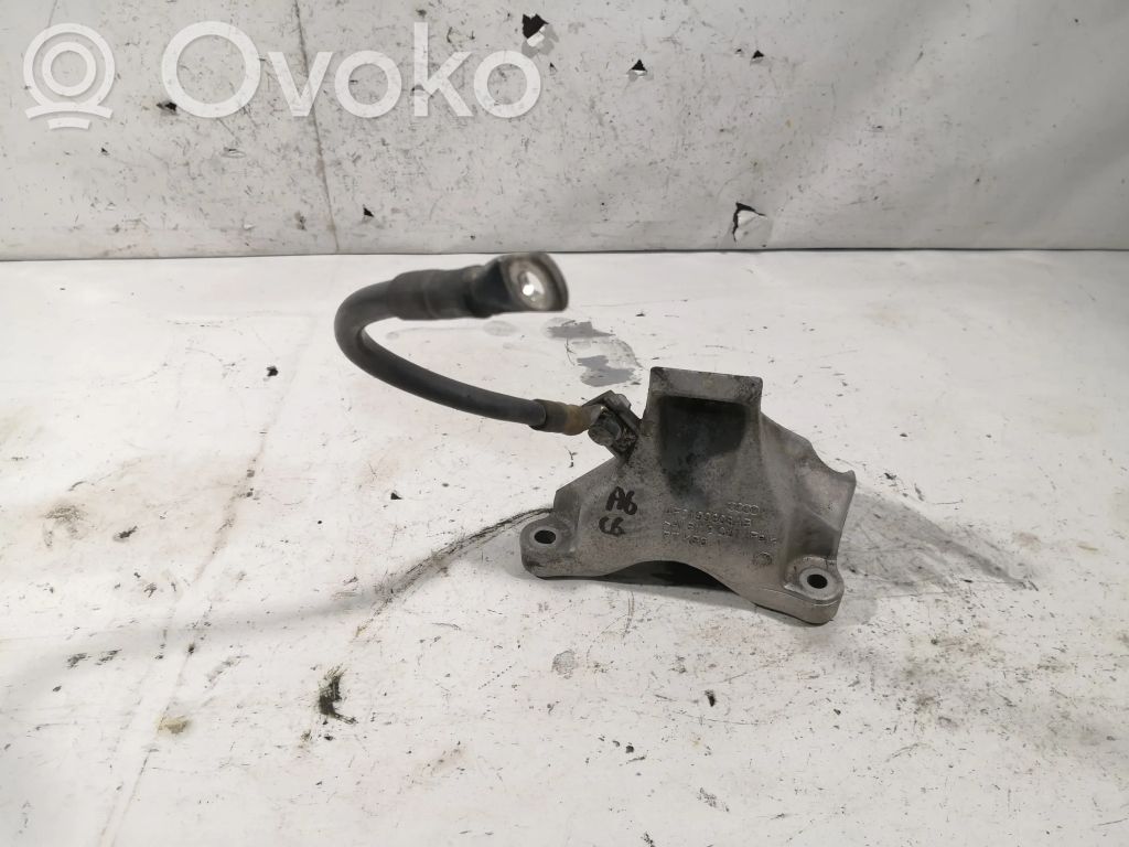 Audi A6 S6 C6 4F Engine mounting bracket 