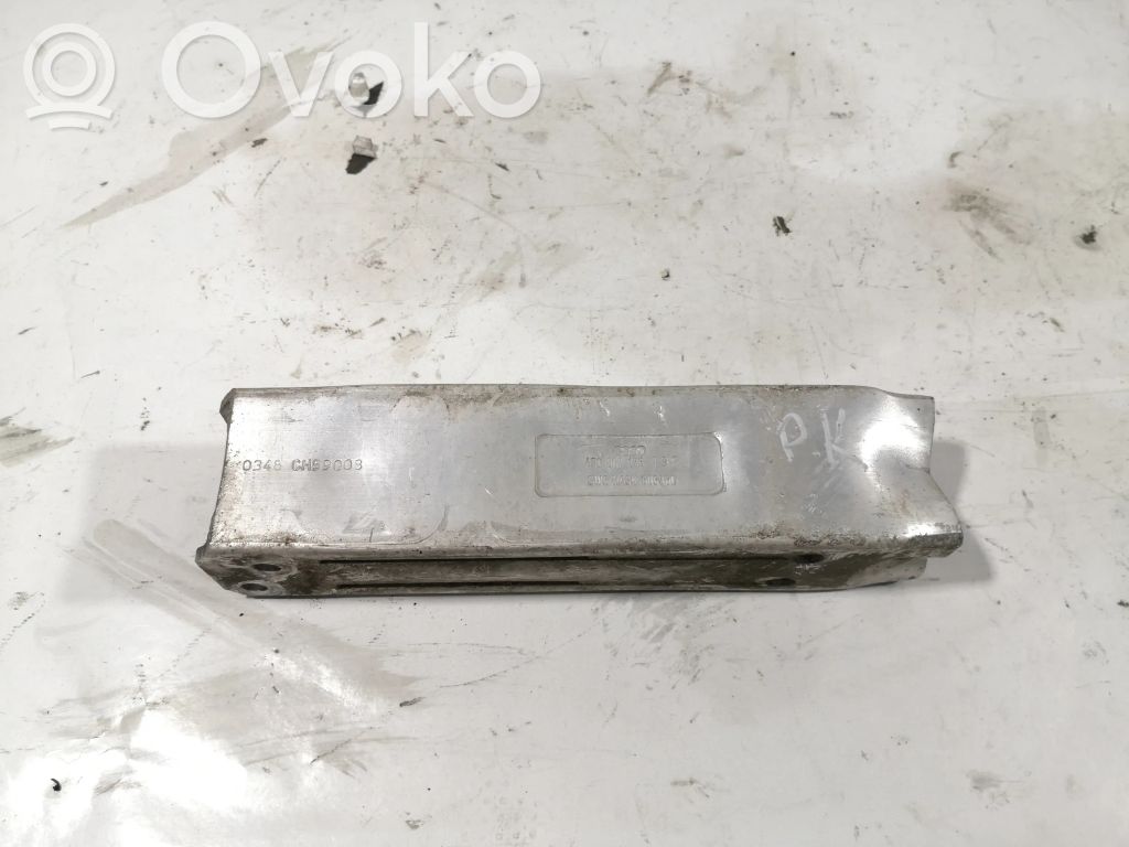 Audi A6 S6 C6 4F Priekšpusē bampera amortizators 
