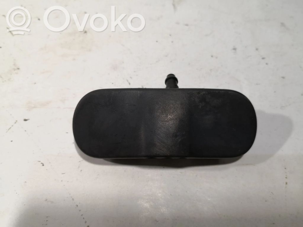 Audi A4 S4 B8 8K Windshield washer spray nozzle 