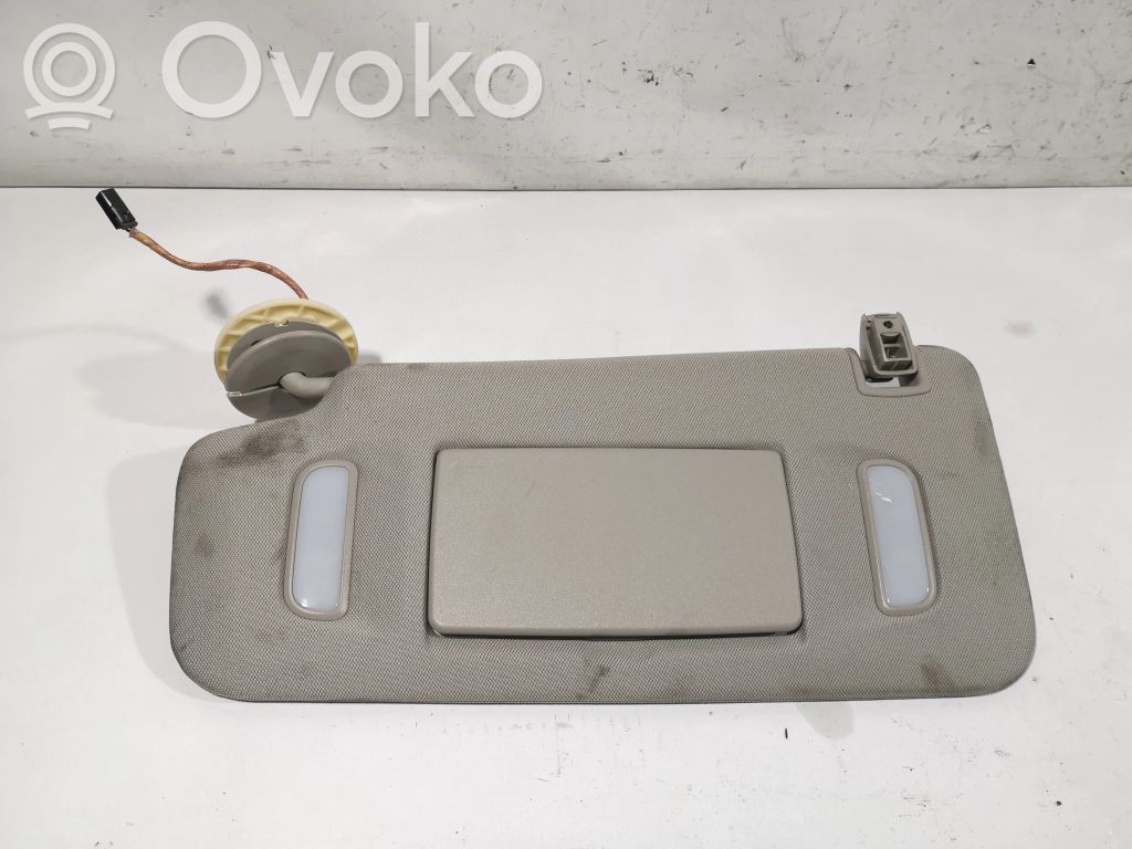Sun visor