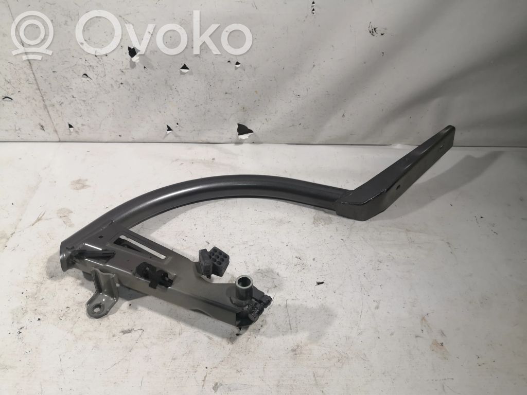 Opel Insignia A Loading door lower hinge 
