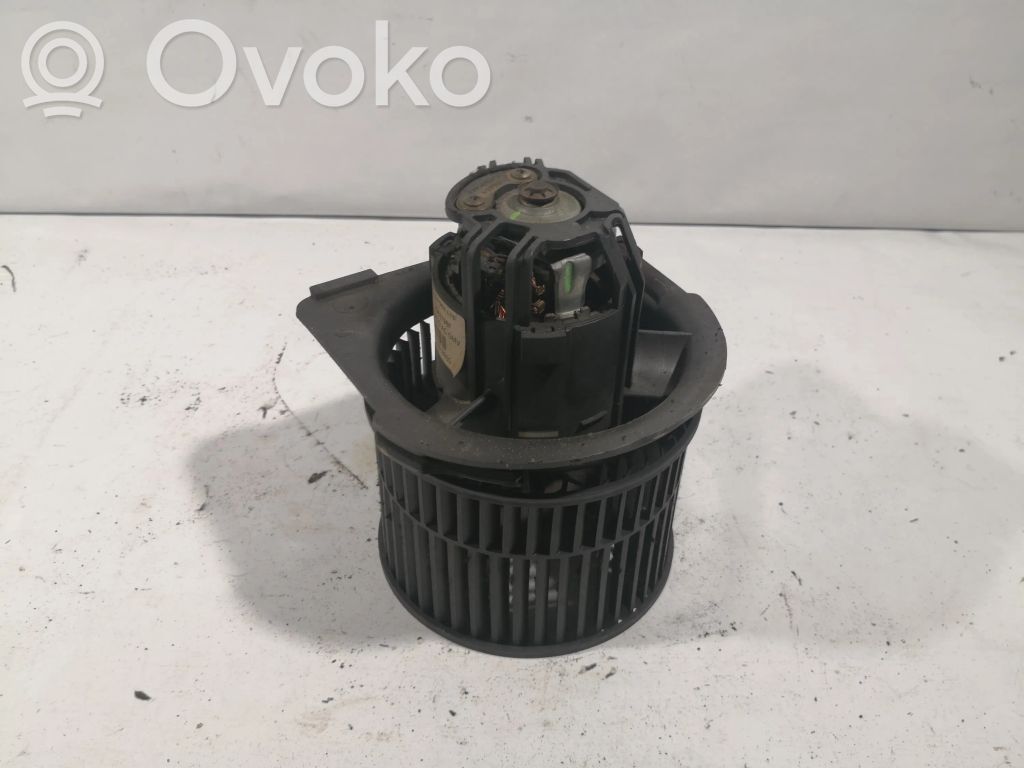 Opel Vectra B Wentylator nawiewu / Dmuchawa 
