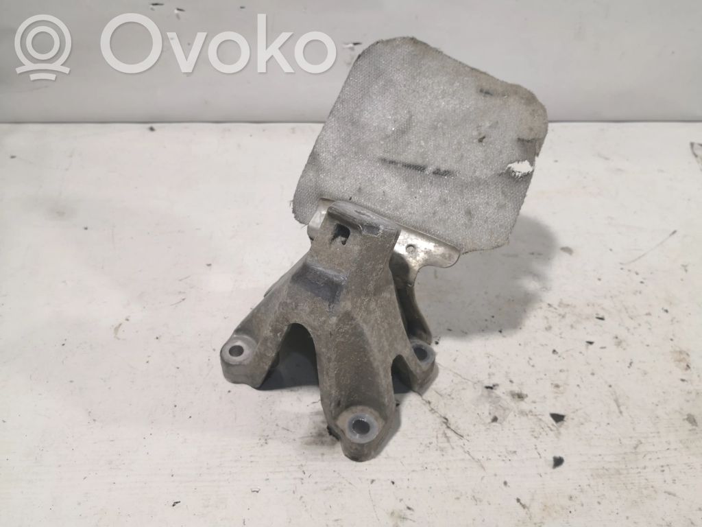 Audi A6 S6 C7 4G Engine mounting bracket 