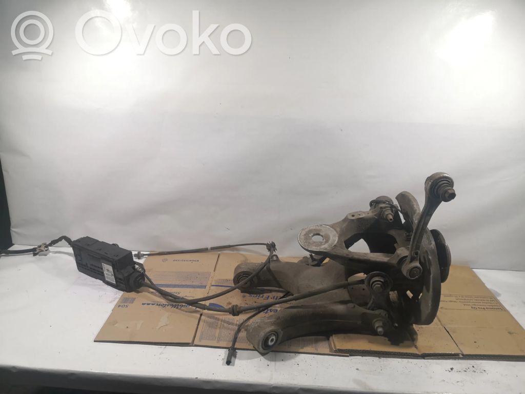 BMW X5 F15 Rear wheel hub spindle/knuckle 