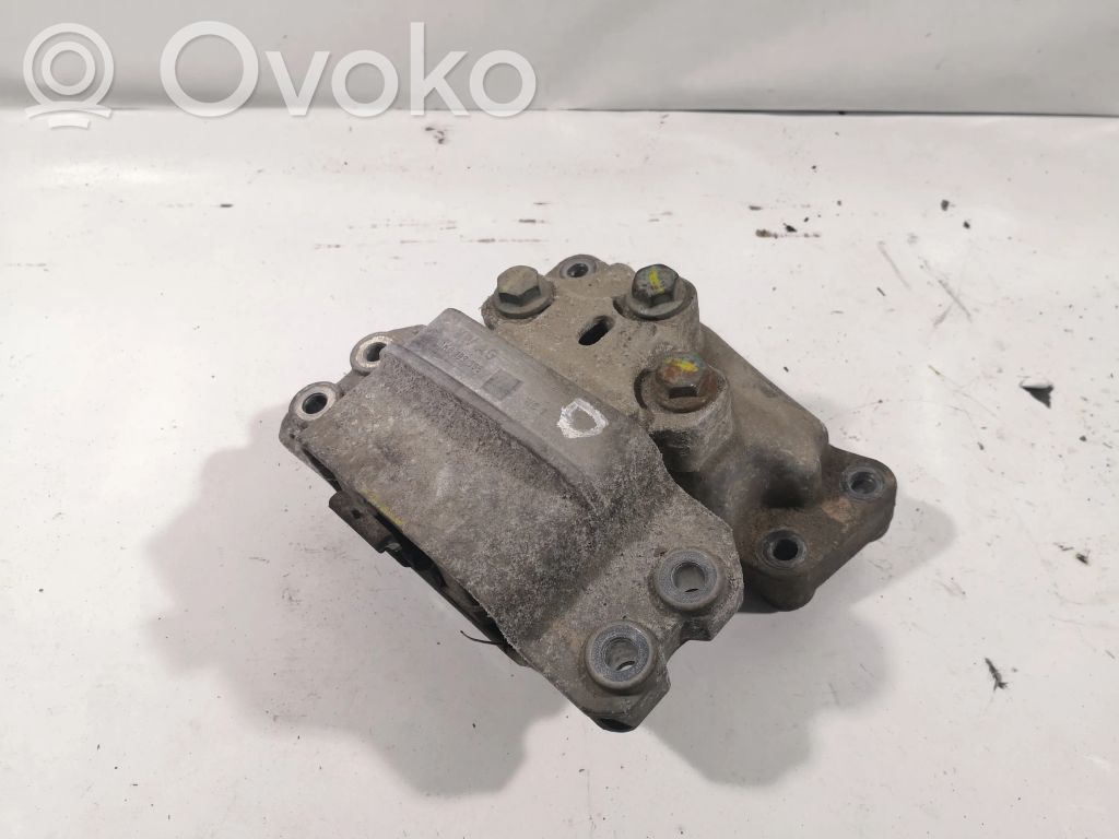 Skoda Octavia Mk2 (1Z) Gearbox mount 