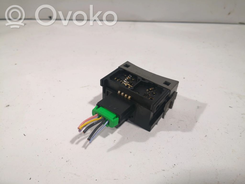 Renault Laguna II Headlight level height control switch 