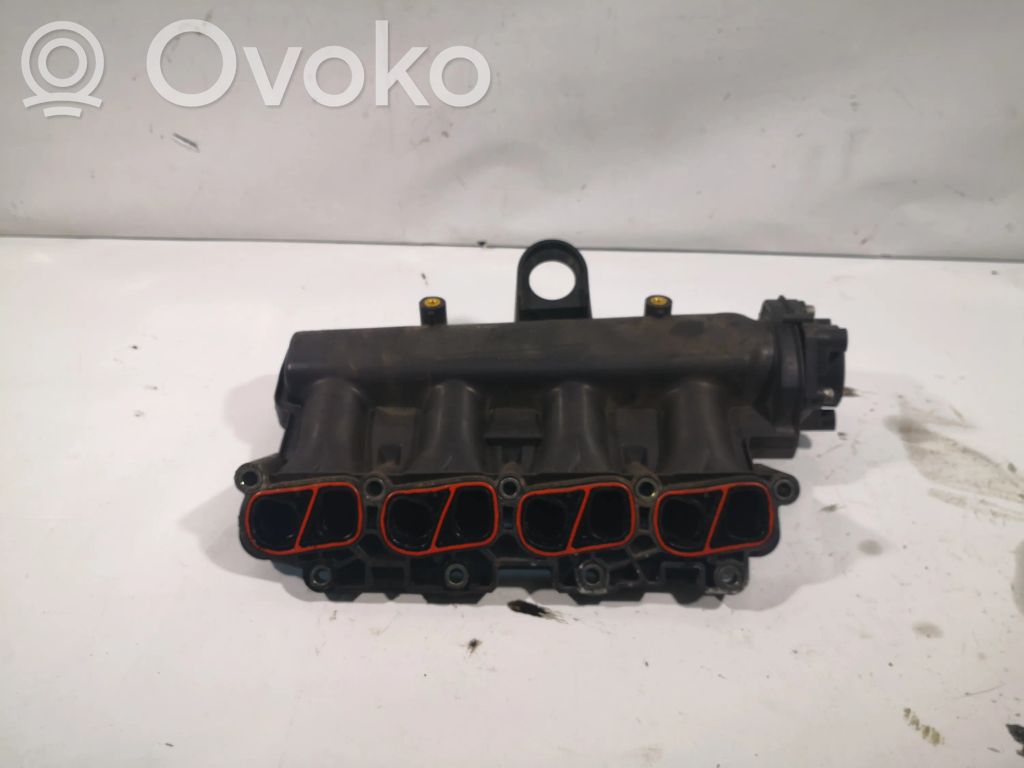 Opel Astra J Kolektorius įsiurbimo 
