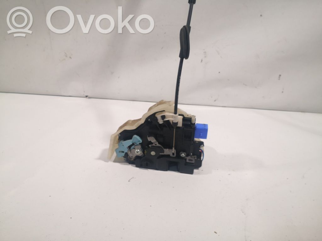 Volkswagen Golf Plus Rear door lock 