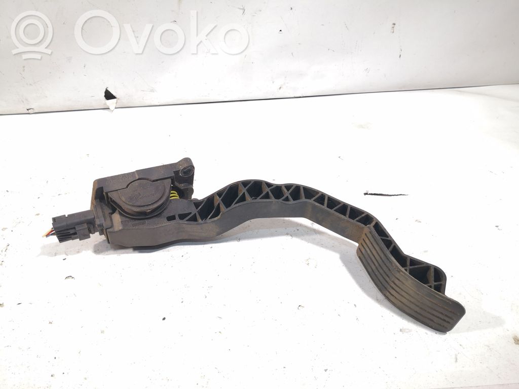 Peugeot 206 Pedał gazu / przyspieszenia 