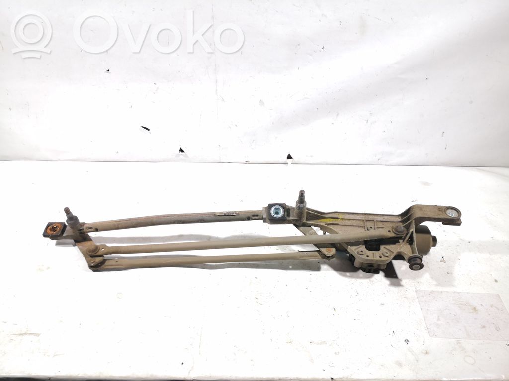 Ford Focus Front wiper linkage and motor 