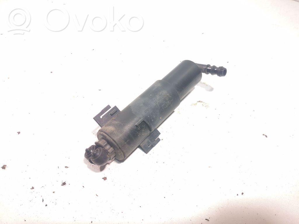 Audi A4 S4 B8 8K Dysza spryskiwacza lampy przedniej 