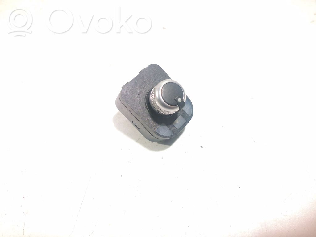 Audi A6 S6 C6 4F Wing mirror switch 
