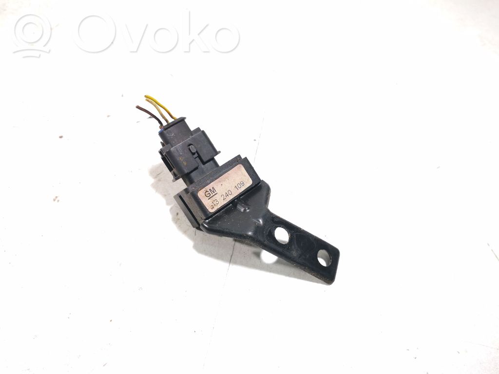 Opel Insignia A Airbag deployment crash/impact sensor 