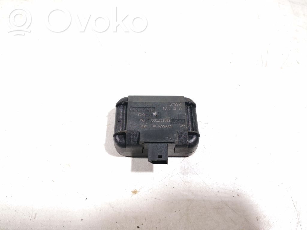 Volkswagen PASSAT B7 Sensor de lluvia 